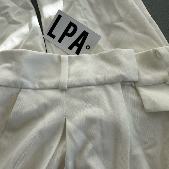 Carlotta Pant in Ivory
LPA - Picture 7 of 7